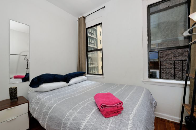 Cozy 2BR in NYC! Near Time Square!