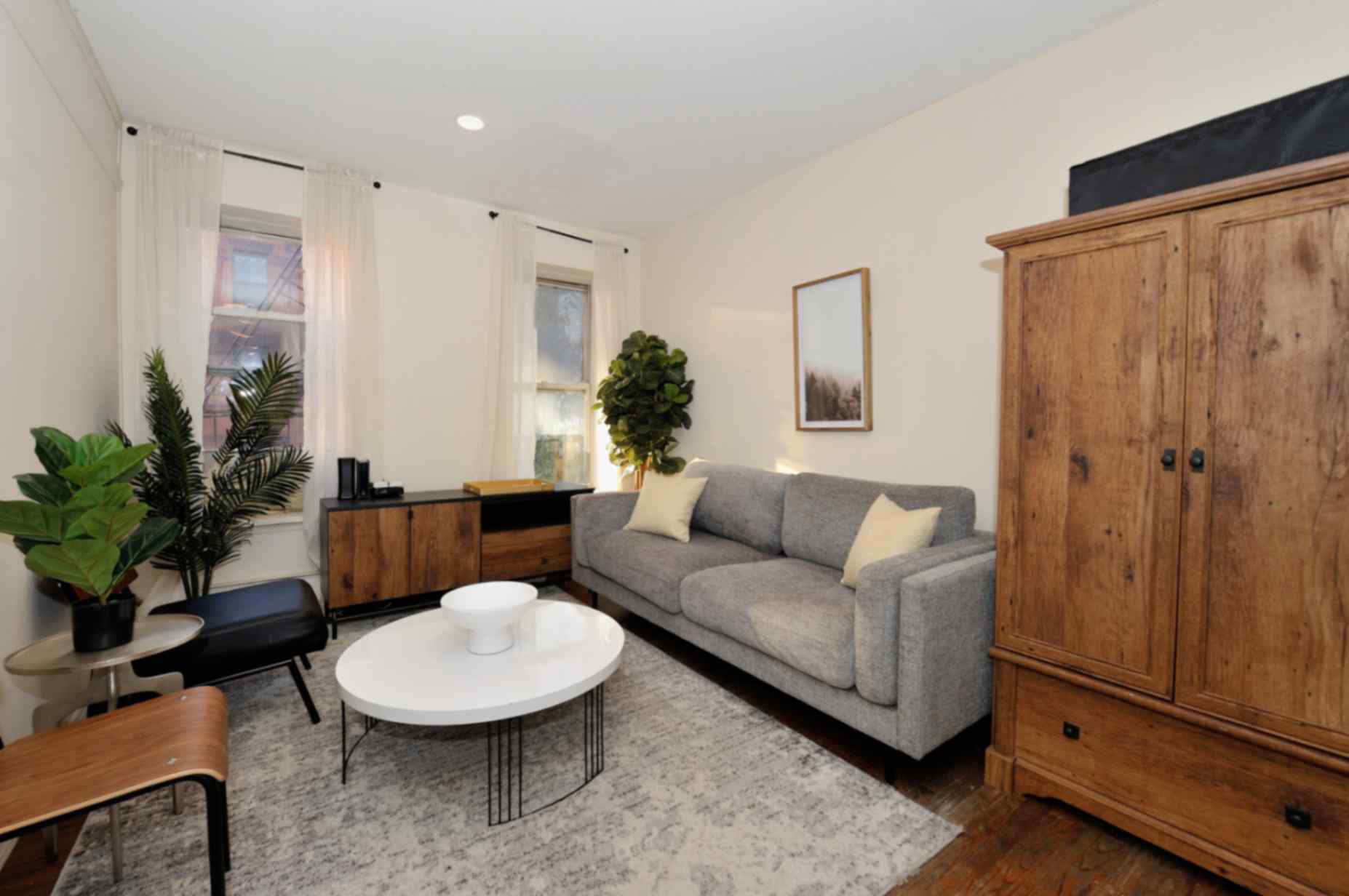 Midtown West apartment with 3BR