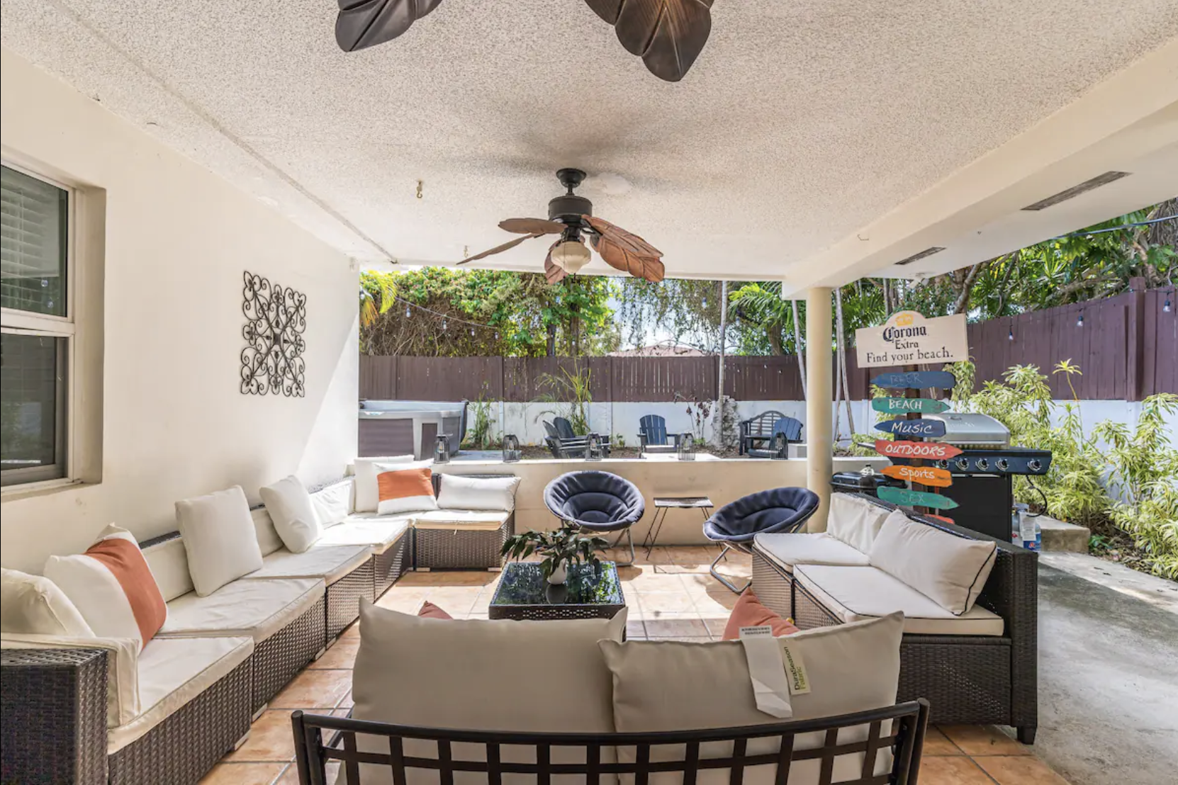 7 bedrooms house with Pool, Outdoor Seating, 4 Full Bath, Parking