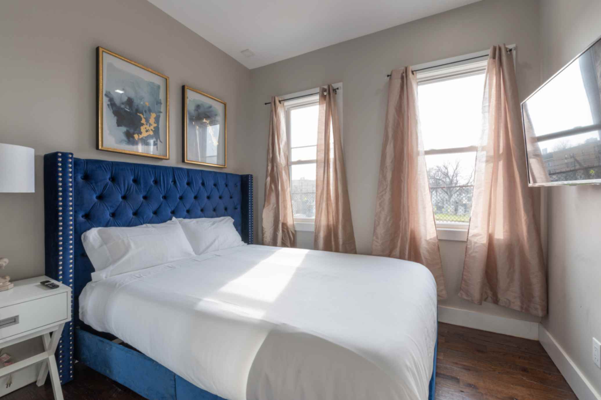 Beautifully renovated 2 Bedroom apartment in Jersey City