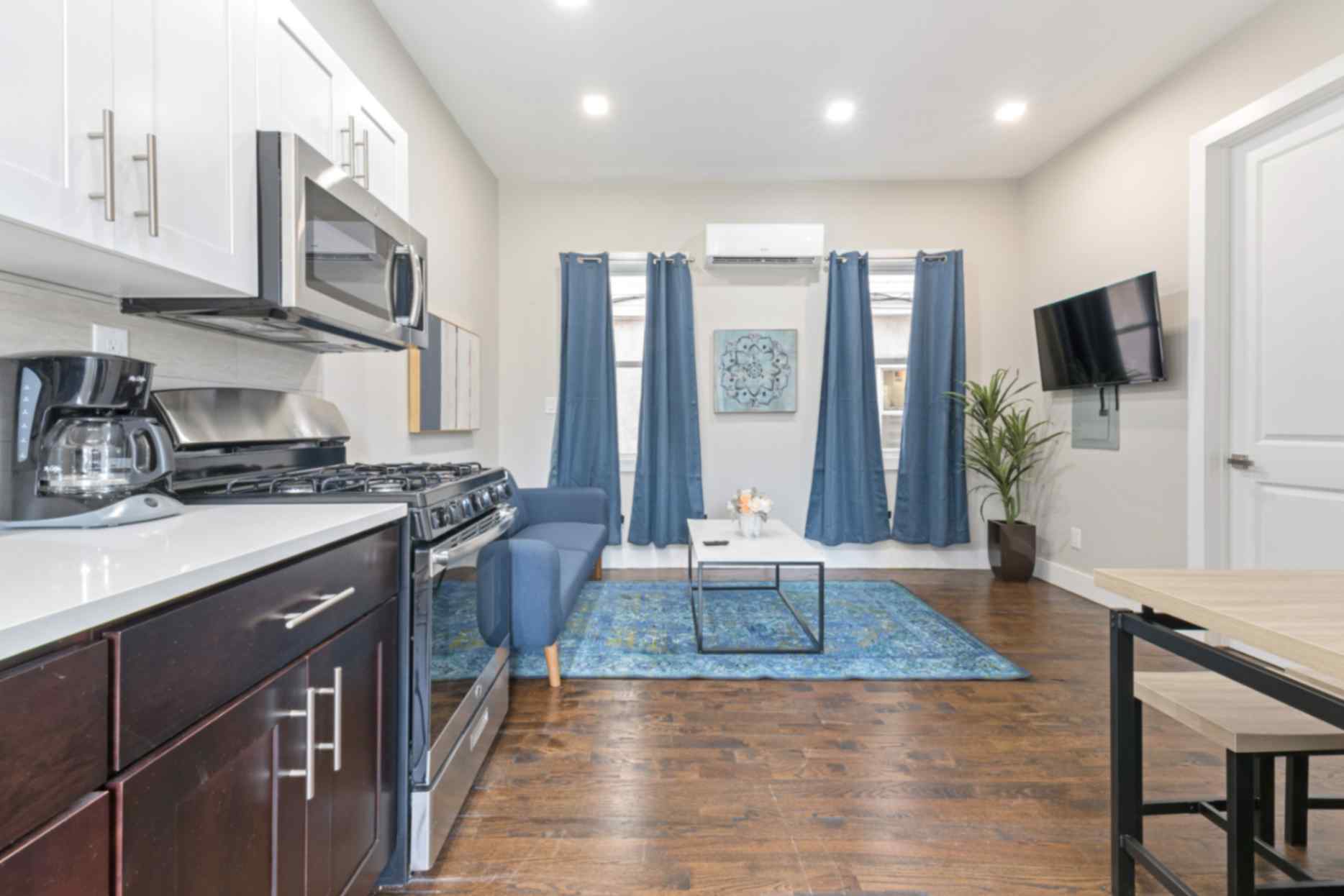 Apartment in Jersey City with 2 bedrooms